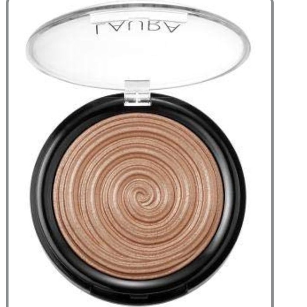 Laura Geller Highlight in Ballerina